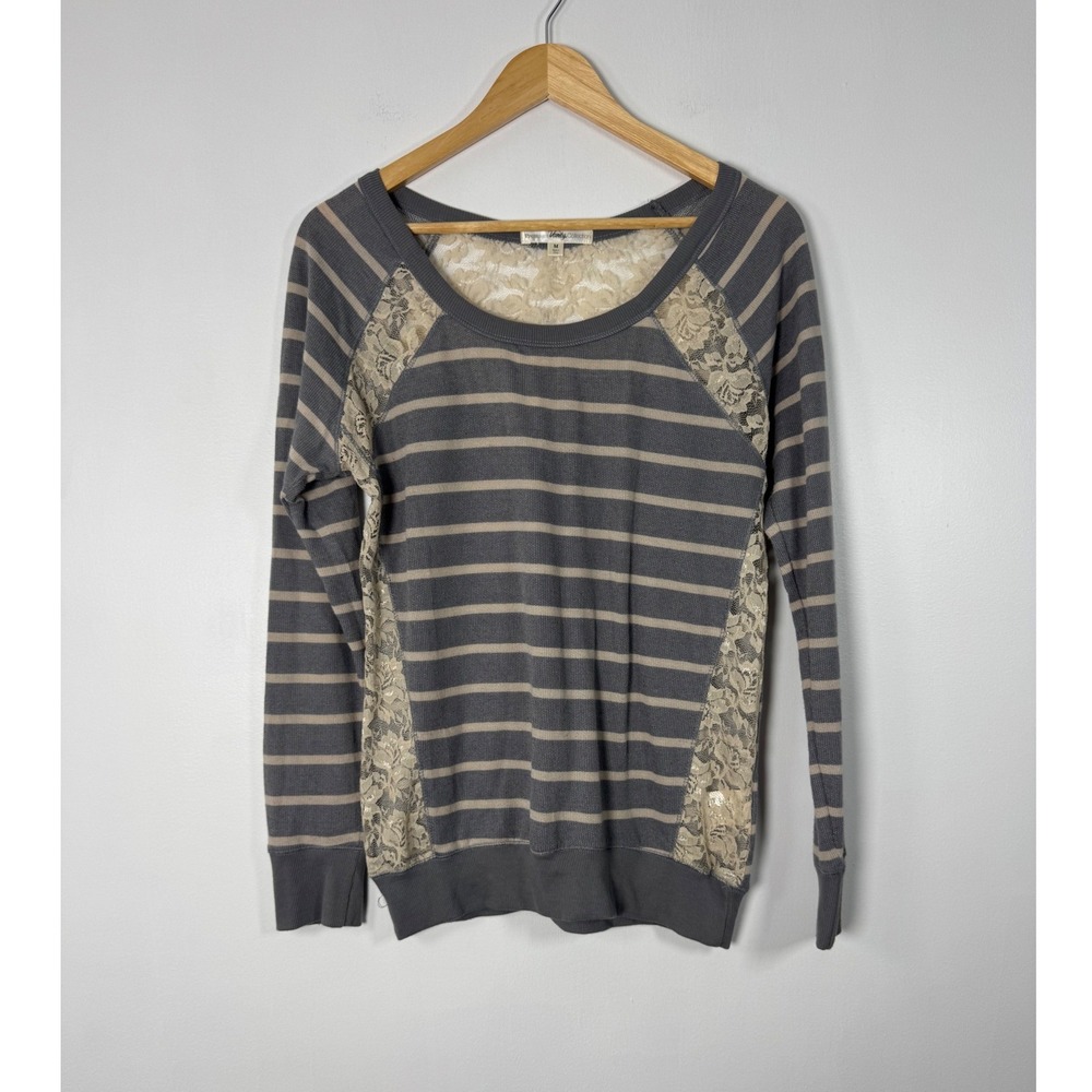 Romantic Premium Vanity Collection Women Med Top Grey Tan Striped Lace Thermal